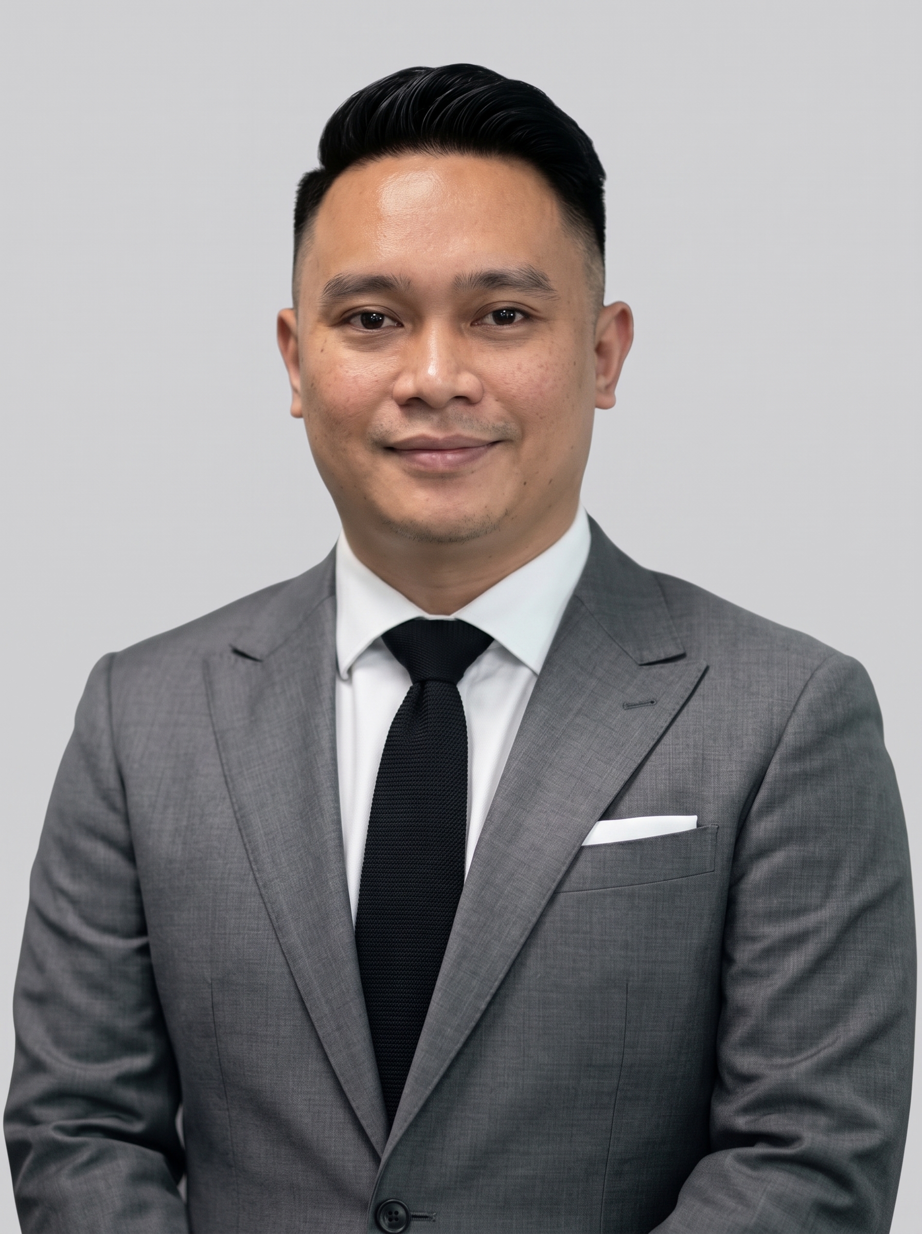 Collin Anak Bilun : Penolong Pengarah Kanan (Pengurusan)